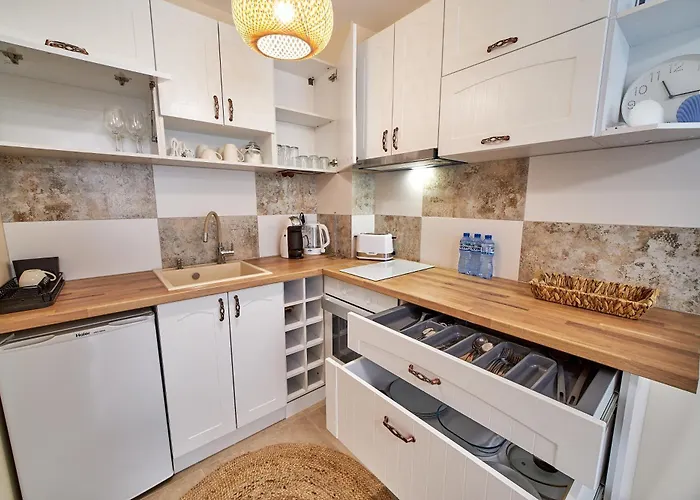 100m From The Beach! Aldea Complex With Pool Апартаменты Каварна